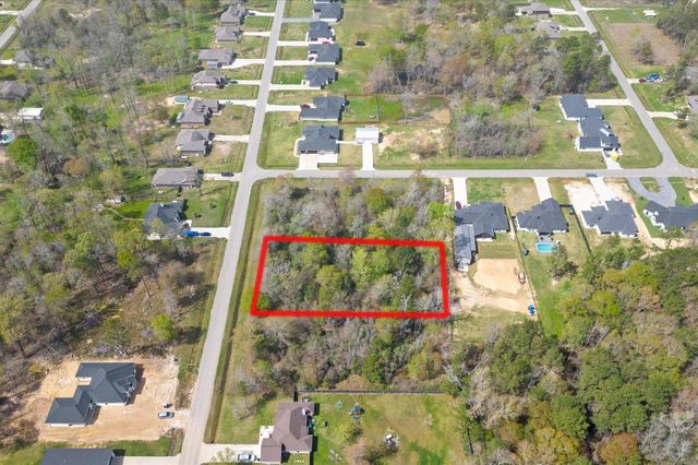 593 Road 6609, Dayton, TX 77535