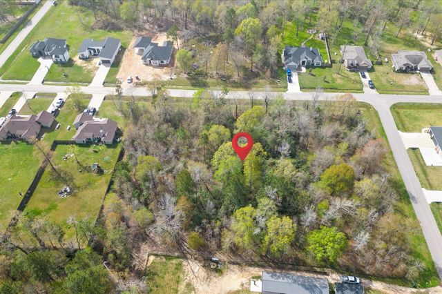 593 Road 6609, Dayton, TX 77535