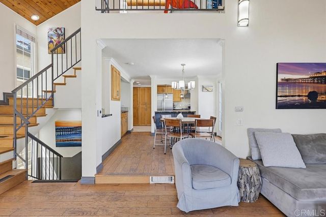 728 Jamaica Court, San Diego, CA 92109
