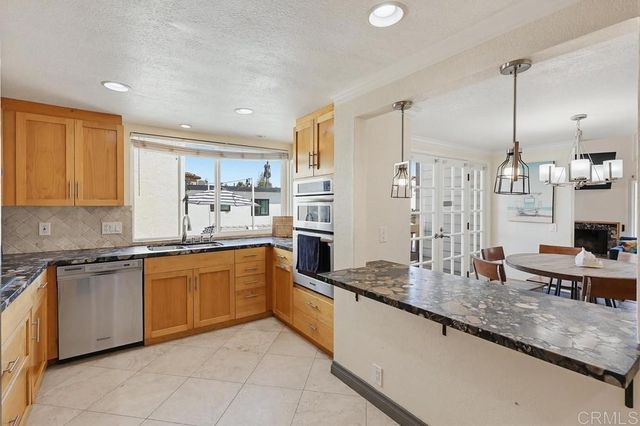 728 Jamaica Court, San Diego, CA 92109