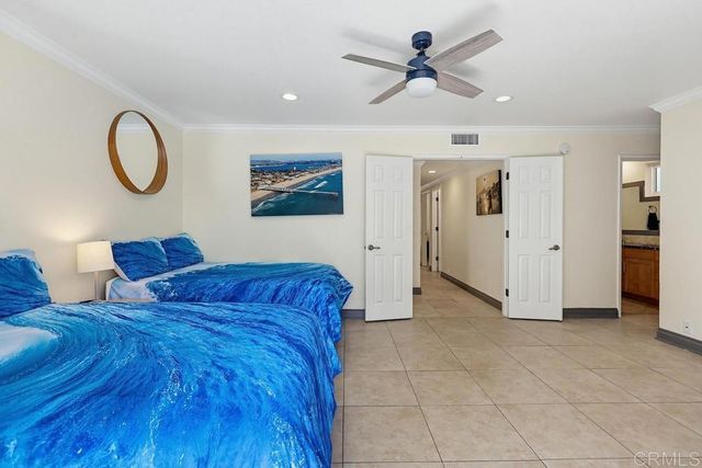 728 Jamaica Court, San Diego, CA 92109