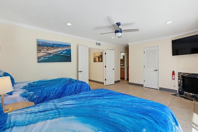 728 Jamaica Court, San Diego, CA 92109