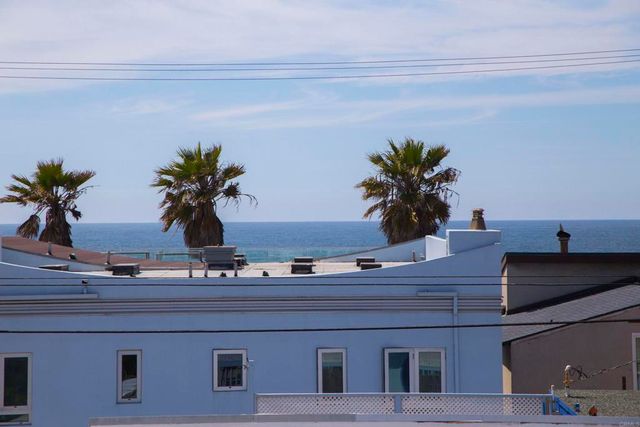 728 Jamaica Court, San Diego, CA 92109
