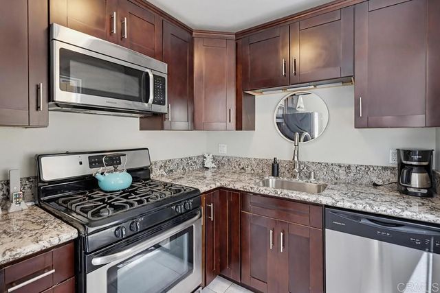 728 Jamaica Court, San Diego, CA 92109