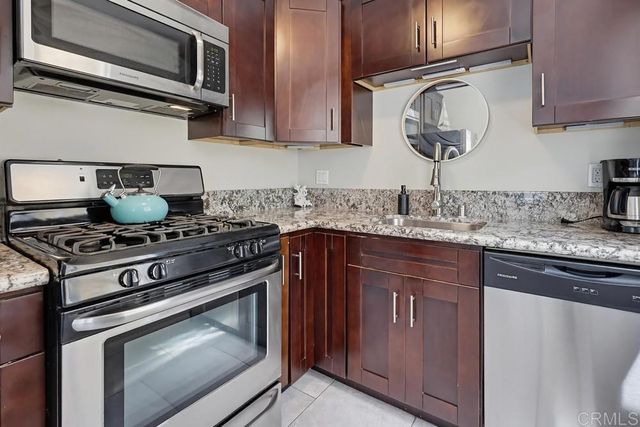 728 Jamaica Court, San Diego, CA 92109