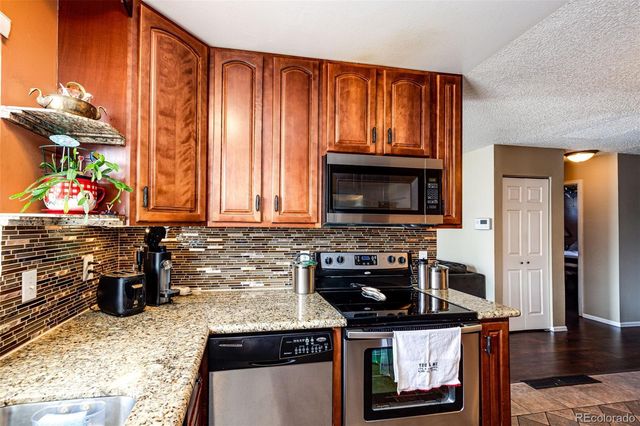 20571 E Coolidge Place, Aurora, CO 80011