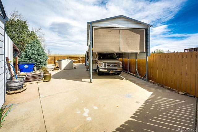 20571 E Coolidge Place, Aurora, CO 80011