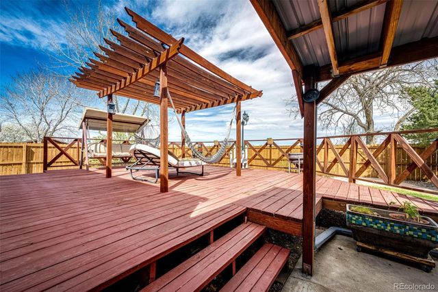 20571 E Coolidge Place, Aurora, CO 80011