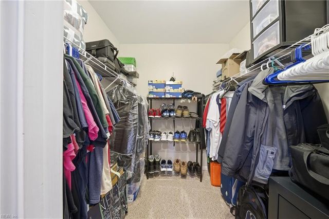 5733 Roper DR, Norfolk, VA 23518