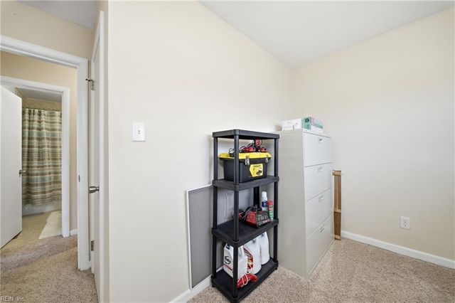 5733 Roper DR, Norfolk, VA 23518