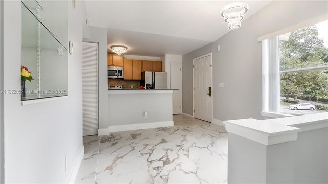 1825 Palm Cove Blvd 7-201, Delray Beach, FL 33445