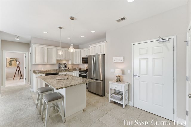 917 W Savidge Street 1, Spring Lake, MI 49456