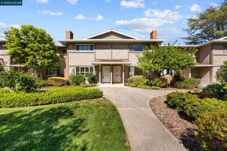 36 Miramonte Dr, Moraga, CA 94556