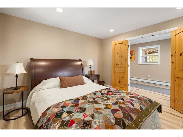149 Rockledge Cir, Lyons, CO 80540