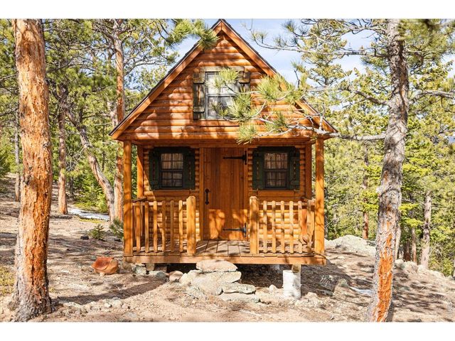 149 Rockledge Cir, Lyons, CO 80540