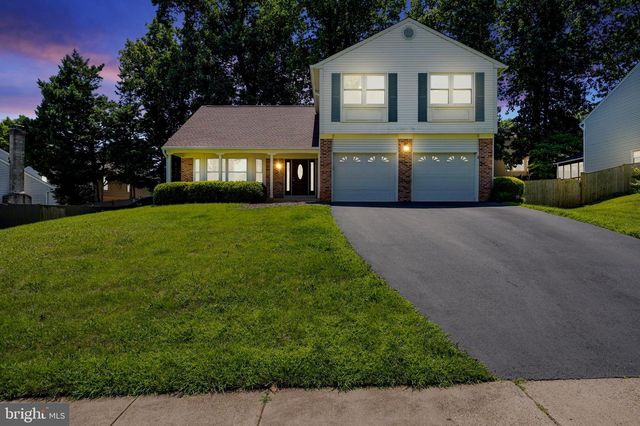 203 MARKWOOD DR, Sterling, VA 20165