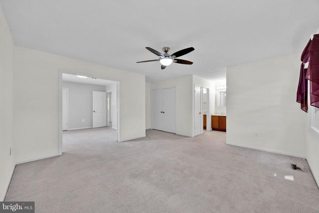 203 MARKWOOD DR, Sterling, VA 20165