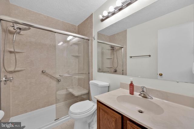 203 MARKWOOD DR, Sterling, VA 20165