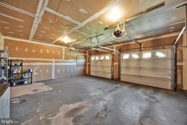 203 MARKWOOD DR, Sterling, VA 20165