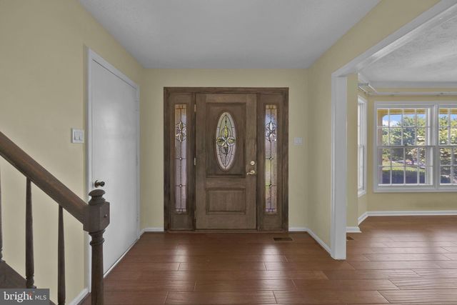 203 MARKWOOD DR, Sterling, VA 20165
