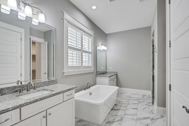 15 INDEPENDENCE LN, Rossville, TN 38066