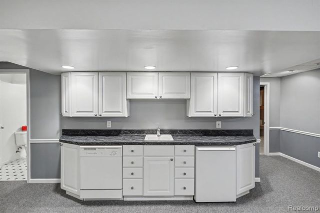 6076 Evergreen Lane, Grand Blanc, MI 48439