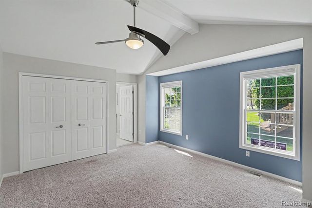 6076 Evergreen Lane, Grand Blanc, MI 48439