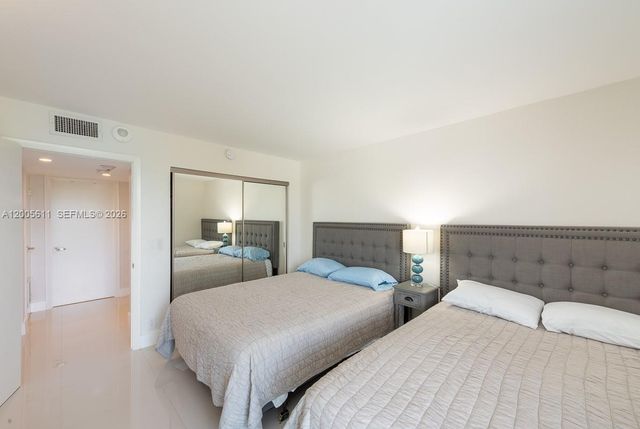 100 NE BAYVIEW DR 226, Sunny Isles Beach, FL 33160