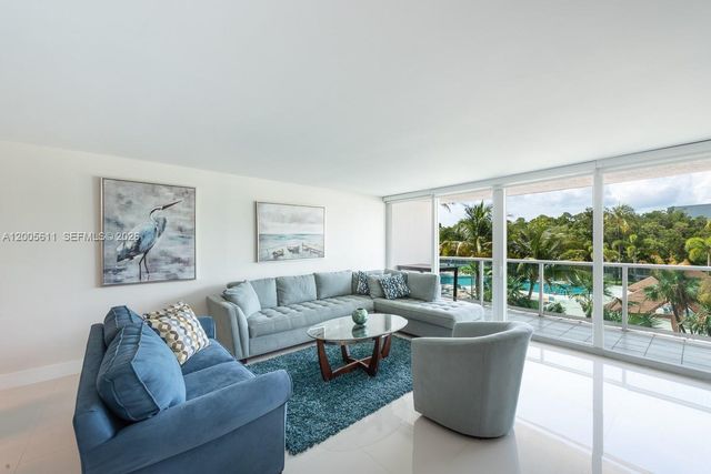 100 NE BAYVIEW DR 226, Sunny Isles Beach, FL 33160