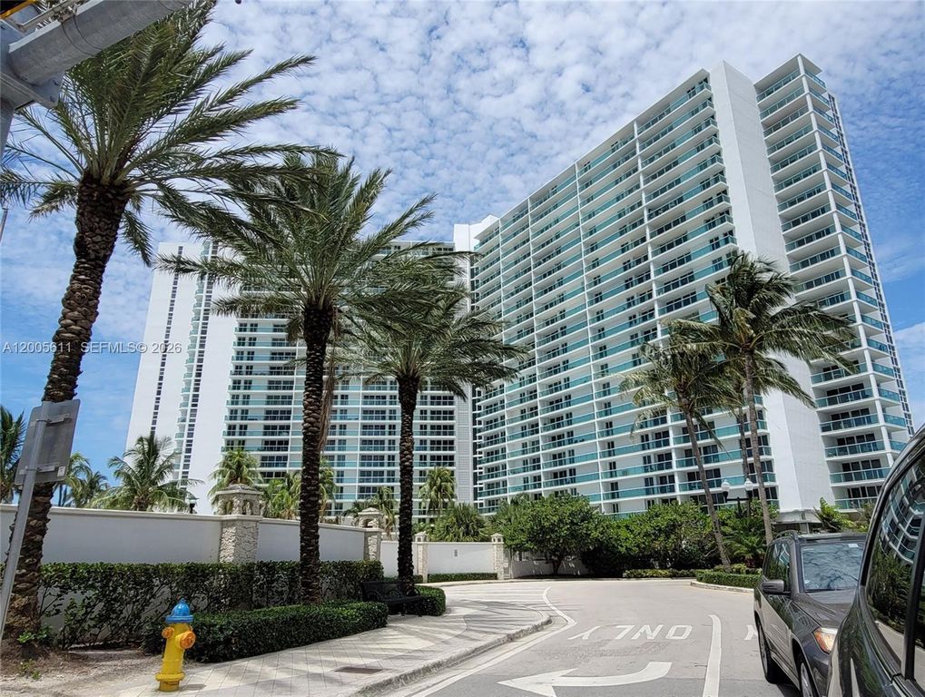100 NE BAYVIEW DR 226, Sunny Isles Beach, FL 33160