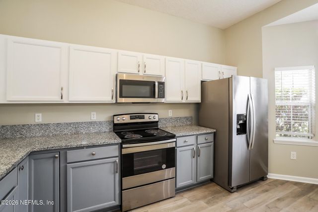 6809 MORSE OAKS Drive, Jacksonville, FL 32244
