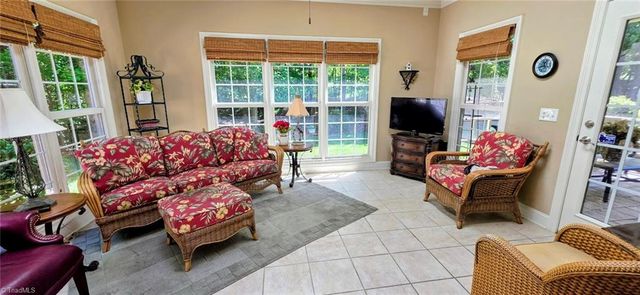 4106 Pennfield Way, High Point, NC 27262