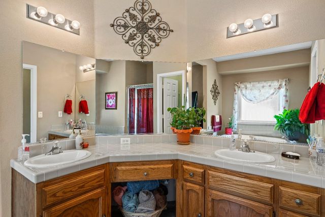 14193 W Mt Whitney Avenue, Five Points, CA 93624