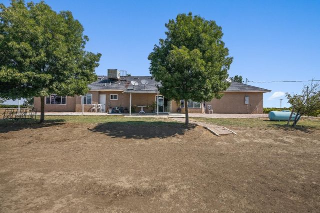 14193 W Mt Whitney Avenue, Five Points, CA 93624