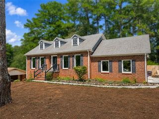 4521 S Roberts Drive, Buford, GA 30518