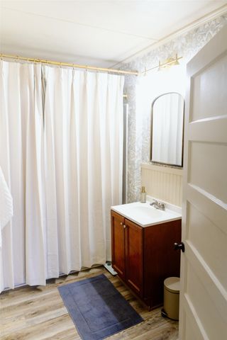 705 S Jackson Street, Mcgregor, TX 76657