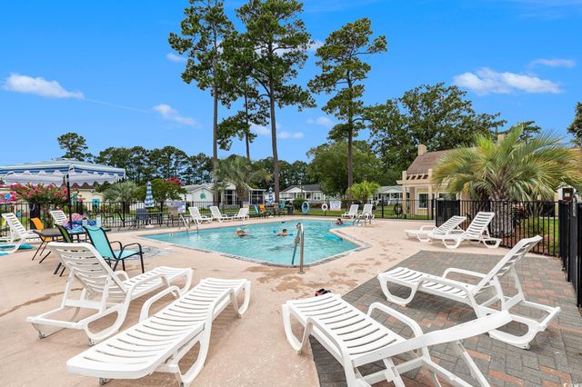 1692 Perry Circle, Myrtle Beach, SC 29577