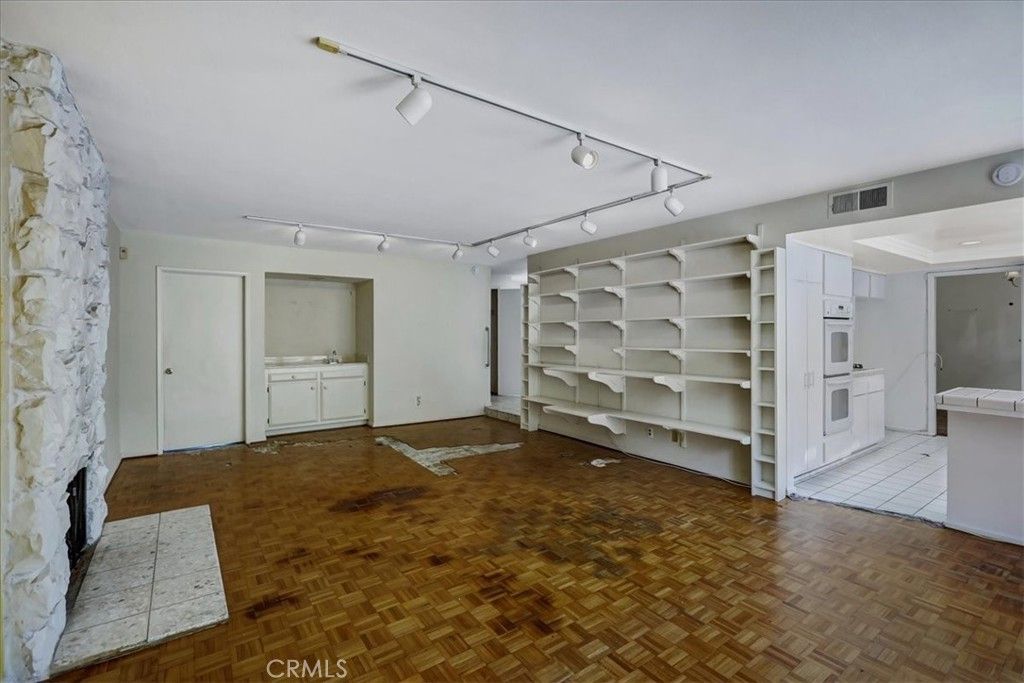 Image 16 of property listing at 7232 Wellesley, Westminster, CA 92683