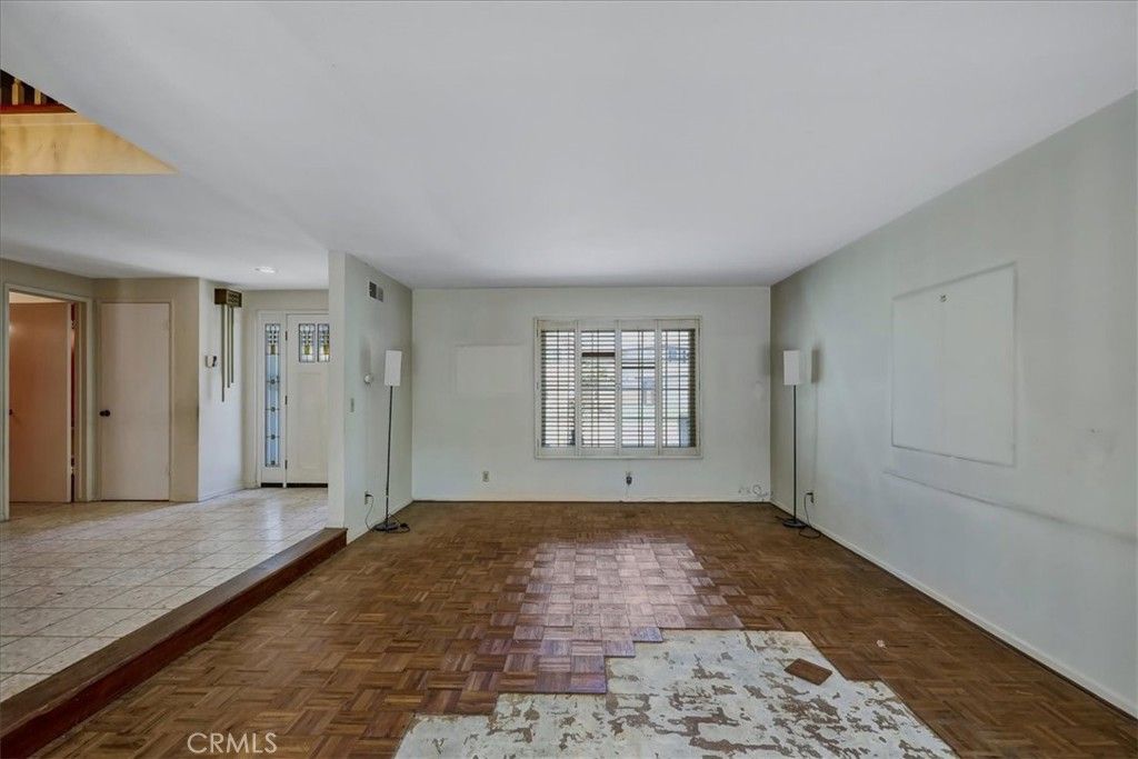 Image 8 of property listing at 7232 Wellesley, Westminster, CA 92683