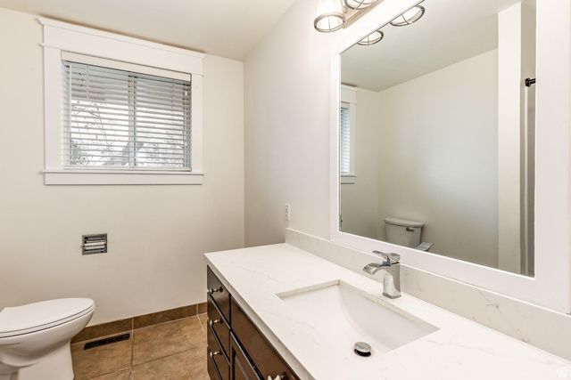 4160 S 2700 E, Holladay, UT 84124