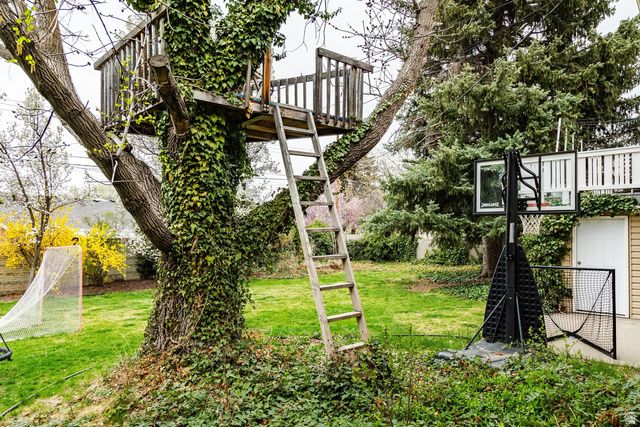 4160 S 2700 E, Holladay, UT 84124