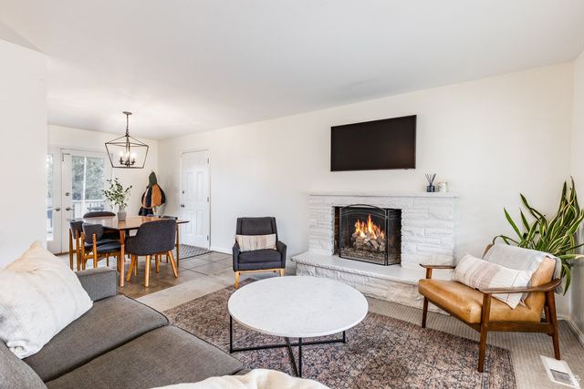 4160 S 2700 E, Holladay, UT 84124