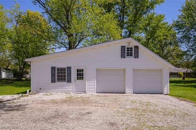 840 Wadsworth Road, Medina, OH 44256