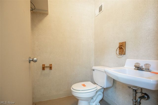 840 Wadsworth Road, Medina, OH 44256