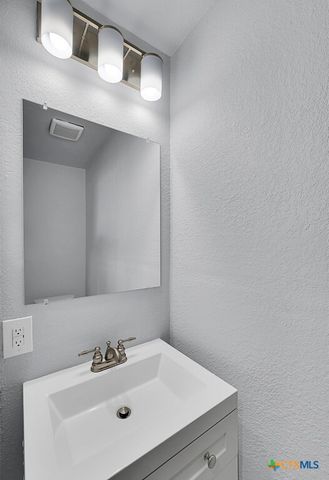 17150 State Highway 95, Sparks, TX 76534