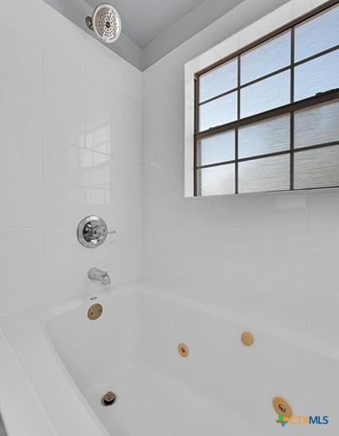 17150 State Highway 95, Sparks, TX 76534