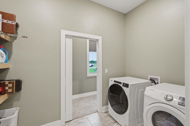 8803 W Blackwood LN, Maize, KS 67101