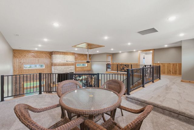 8803 W Blackwood LN, Maize, KS 67101