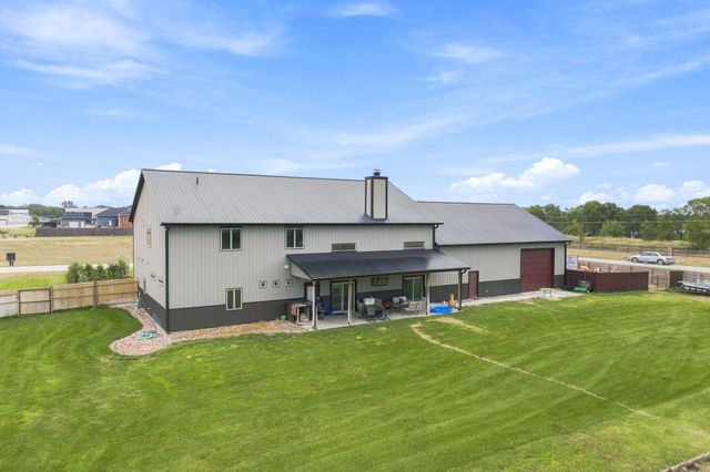 8803 W Blackwood LN, Maize, KS 67101