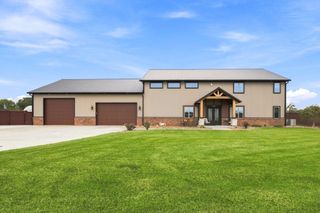 8803 W Blackwood LN, Maize, KS 67101